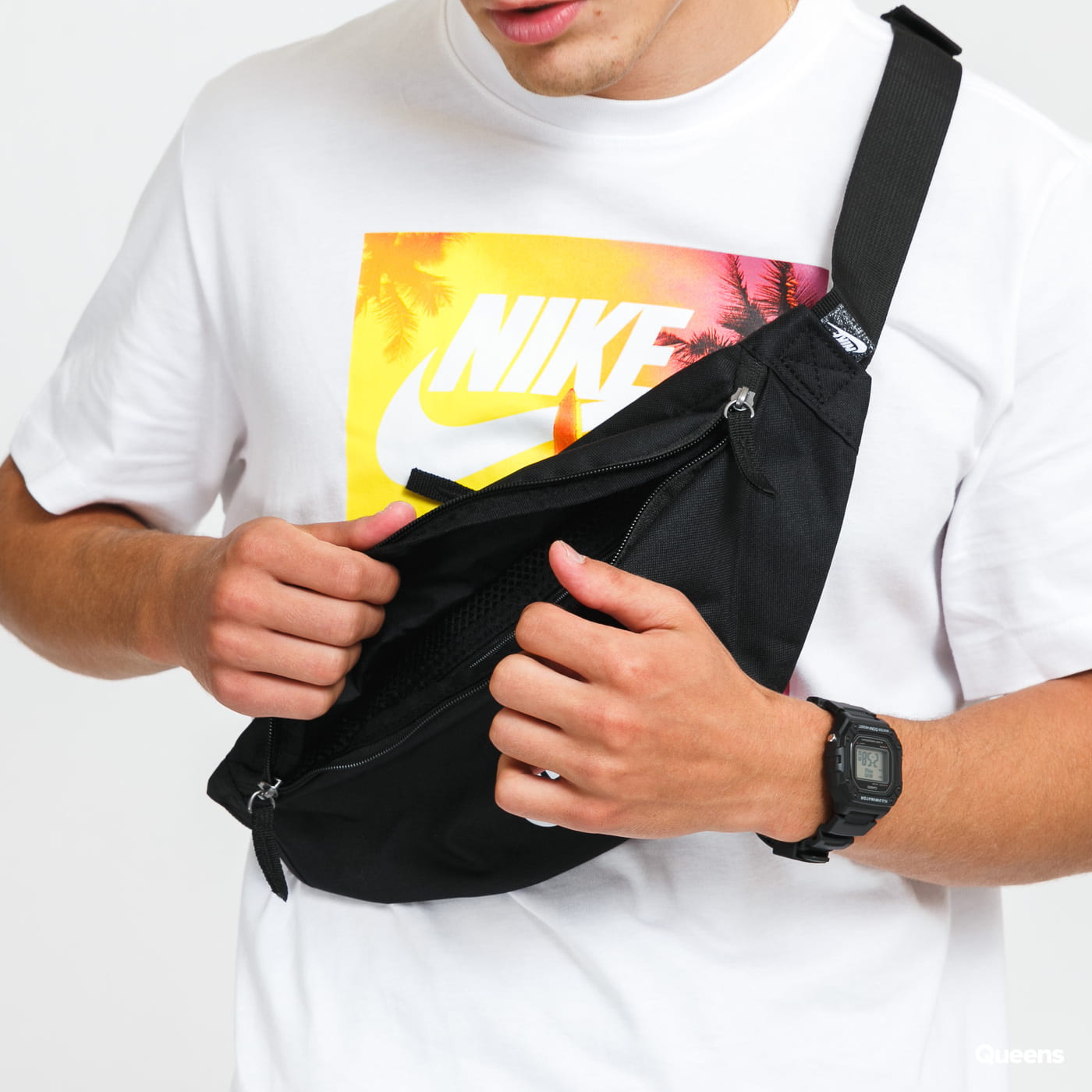  futuro Inducir Coche мъжка чанта през гърди nike Persona australiana mimar Compulsión 